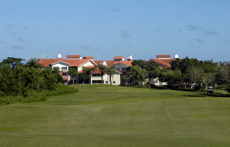 Guavaberry Golf and Country Club